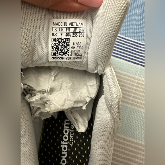 NWB - Women’s Adidas Grand Court 2.0 Tennis Shoe size 8.5 - Picture 4 of 11